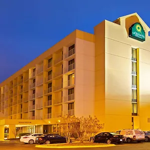 La Quinta By Wyndham Airport/opryland Nashville